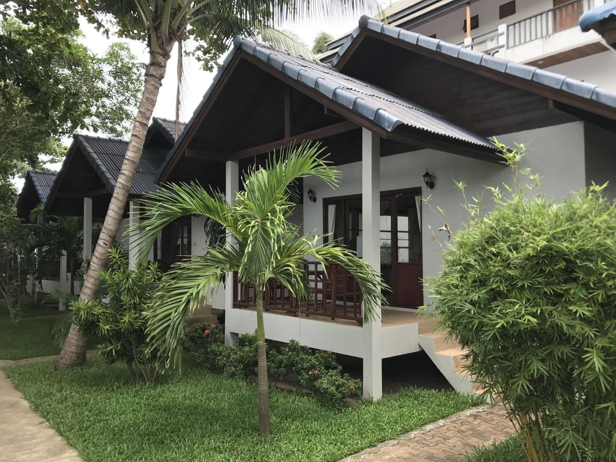 Marina Beach Resort - Sha Extra Plus Lamai Beach  Bagian luar foto