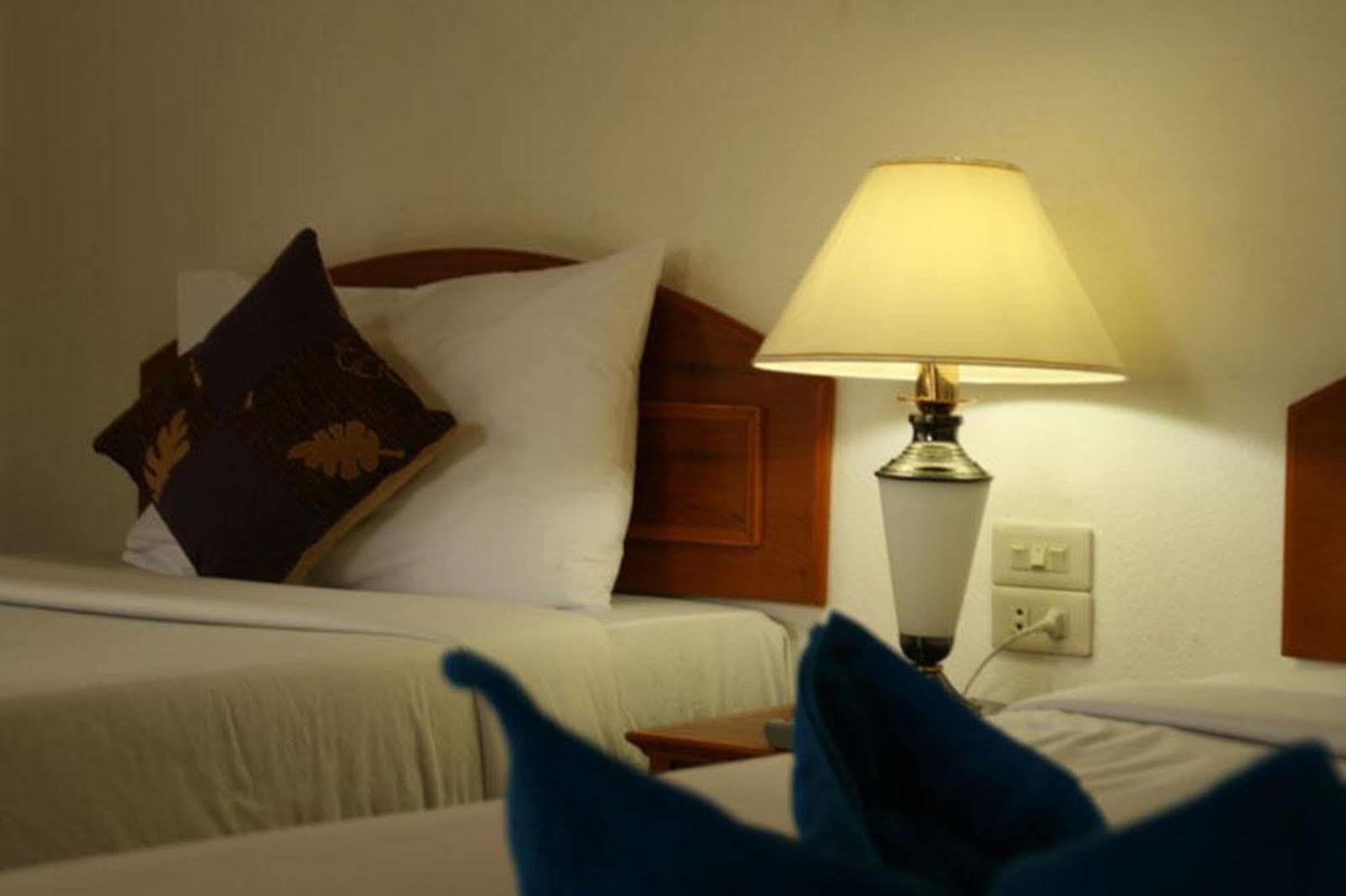 Marina Beach Resort - Sha Extra Plus Lamai Beach  Bagian luar foto